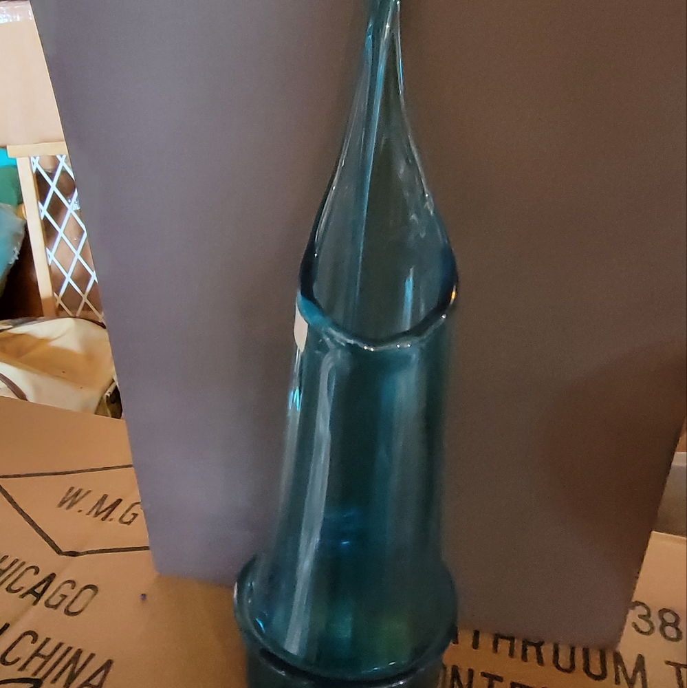 Class vase